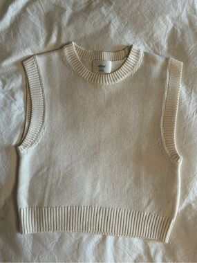 Wilfred Cream Knit Sleeveless Sweater Vest